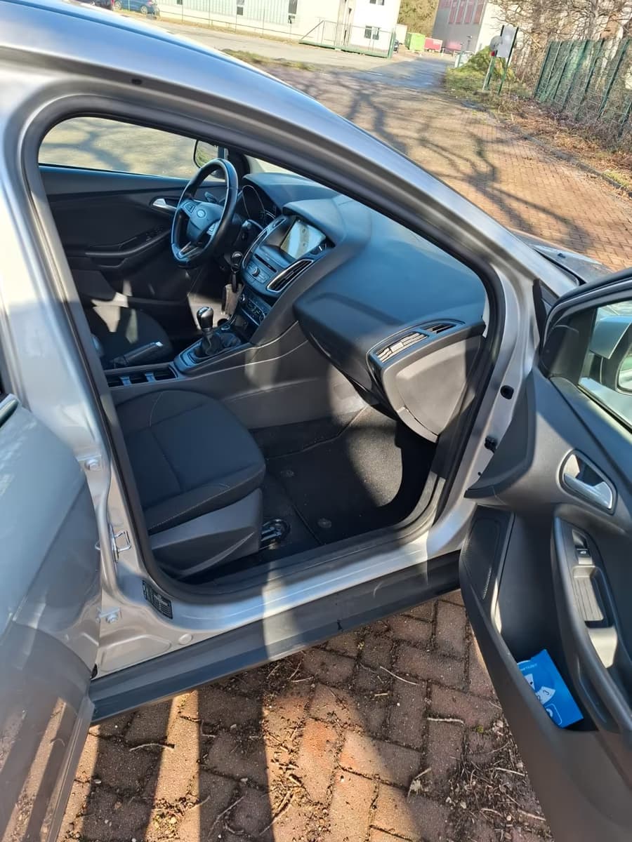 Ford Focus 1.0 EcoBoost 2017 - View 2