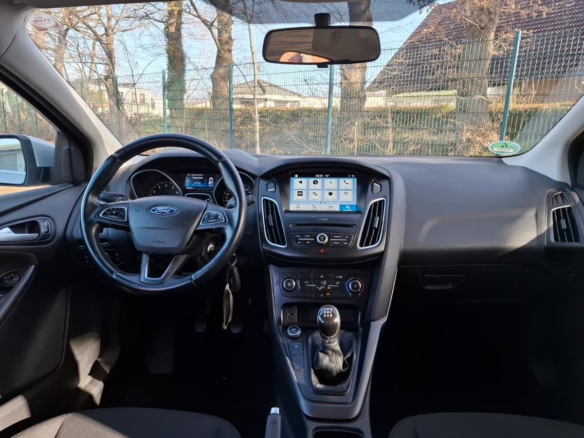 Ford Focus 1.0 EcoBoost 2017 - View 5